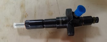 Форсунка двигателя Yuchai YC6108G—330-1112000