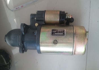 Стартер двигателя Yuchai YC6108G —630-3708010
